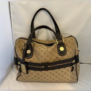 Tommy Hilfiger Beige handbag/Crossbody Bag